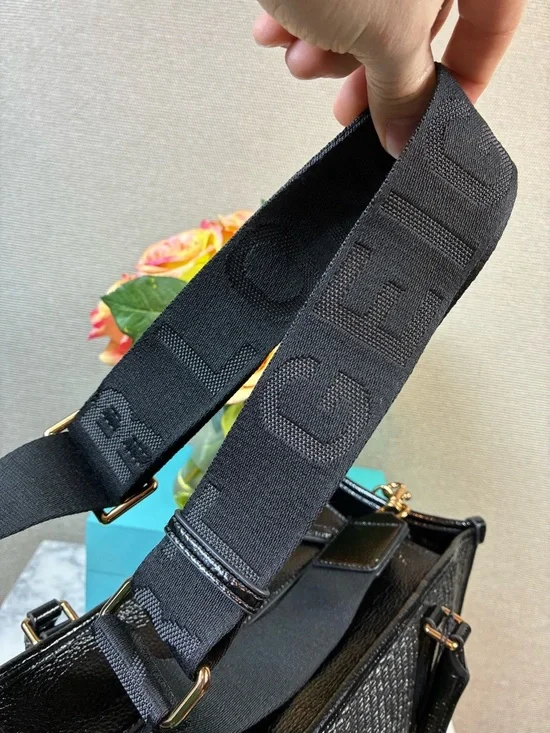 Kurt Geiger Black Metallic Leather & Raffia Chiswick Tote - NWT - Picture 7 of 11